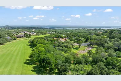 105 Little Joe, Horseshoe Bay, TX 78657 - Photo 4