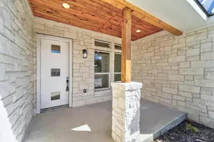 100 W Up There Rd, Horseshoe Bay, TX 78657 - Photo 2