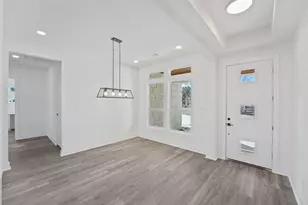 100 W Up There Rd, Horseshoe Bay, TX 78657 - Photo 10