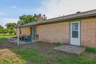 711 Oak Forest, Marble Falls, TX 78654 - Photo 6