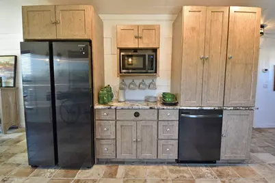 610 Flag Creek Drive, Llano, TX 78643 - Photo 8