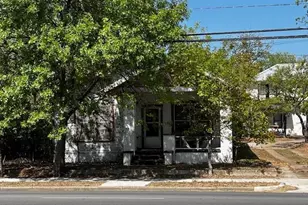 1109 Ford St, Llano, TX 78643 - Photo 6