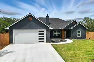 1515 Green Valley Ln, Granite Shoals, TX 78654 - Photo 2