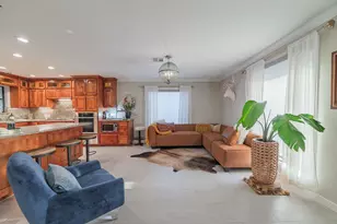 505 Avenue E, Marble Falls, TX 78654 - Photo 10