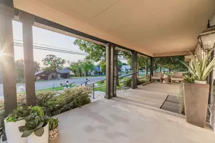 505 Avenue E, Marble Falls, TX 78654 - Photo 2