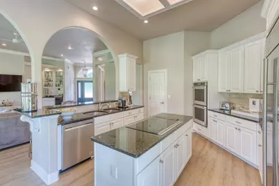 117 Longhorn, Horseshoe Bay, TX 78657 - Photo 10