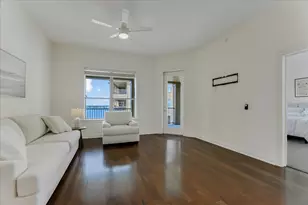 101 W Bank, Horseshoe Bay, TX 78657 - Photo 8