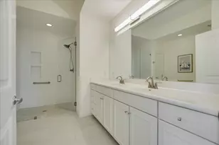 101 W Bank, Horseshoe Bay, TX 78657 - Photo 12