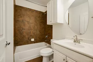 101 W Bank, Horseshoe Bay, TX 78657 - Photo 16