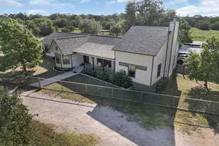 407 Windmill, Burnet, TX 78611 - Photo 4