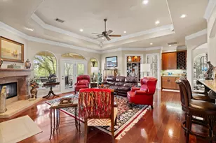 205 Kites Ct, Horseshoe Bay, TX 78657 - Photo 2