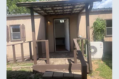 110 W Chamberlain, Kingsland, TX 78639 - Photo 4