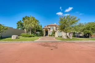 51 Applehead Island, Horseshoe Bay, TX 78657 - Photo 2