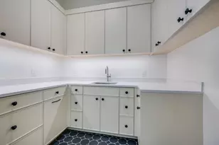 138 Coralberry, Horseshoe Bay, TX 78657 - Photo 8