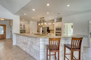 1050 Twisted Oak, Horseshoe Bay, TX 78657 - Photo 8