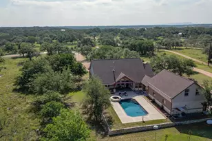 1050 Twisted Oak, Horseshoe Bay, TX 78657 - Photo 26
