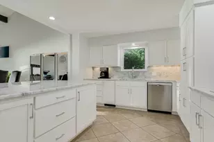 510 Lucy Ln, Horseshoe Bay, TX 78657 - Photo 8