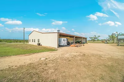 170 Goose Landing Way, Harper, TX 78631 - Photo 26