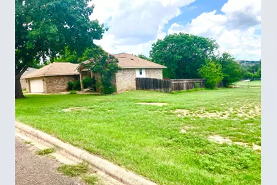 149 Broadmoor, Meadowlakes, TX 78654 - Photo 4