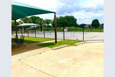 149 Broadmoor, Meadowlakes, TX 78654 - Photo 18