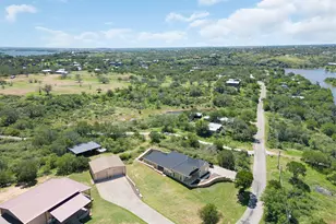908 Sandy Mountain Dr, Sunrise Beach, TX 78643 - Photo 26