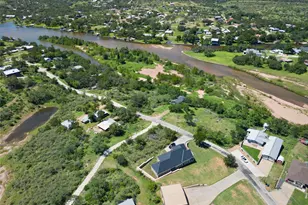 908 Sandy Mountain Dr, Sunrise Beach, TX 78643 - Photo 30
