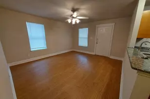 1507A Claremont, Marble Falls, TX 78654 - Photo 4