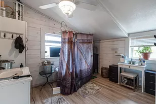 609 W Leon, Llano, TX 78643 - Photo 24