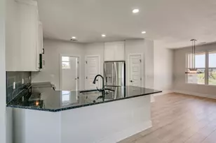 101 Olympia Hills Ct, Kingsland, TX 78639 - Photo 8