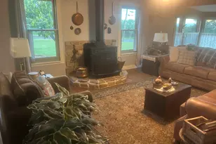 1109 Ashley Ave, Llano, TX 78643 - Photo 18