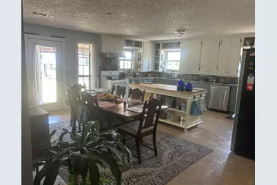 1109 Ashley Avenue, Llano, TX 78643 - Photo 10