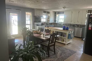 1109 Ashley Ave, Llano, TX 78643 - Photo 10