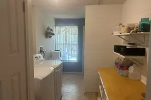 1109 Ashley Ave, Llano, TX 78643 - Photo 12