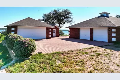 618 Cedar, Buchanan Dam, TX 78609 - Photo 26