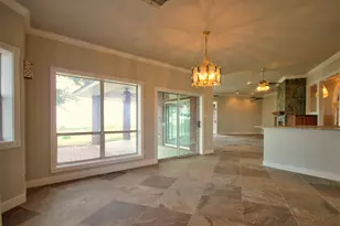 618 Cedar, Buchanan Dam, TX 78609 - Photo 10