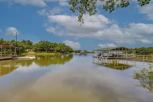 214 Island Lodges Dr, Buchanan Dam, TX 78609 - Photo 18