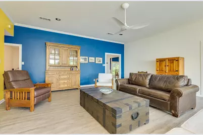 214 Island Lodges Dr, Buchanan Dam, TX 78609 - Photo 4