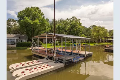 214 Island Lodges Dr, Buchanan Dam, TX 78609 - Photo 24