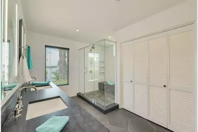 214 Island Lodges Dr, Buchanan Dam, TX 78609 - Photo 10