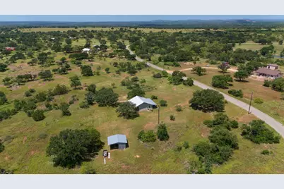 384 Wild Oak Drive, Llano, TX 78643 - Photo 16