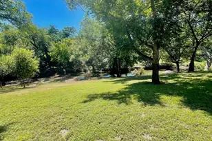 604 Flag Creek Dr, Llano, TX 78643 - Photo 20