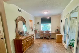 604 Flag Creek Dr, Llano, TX 78643 - Photo 8