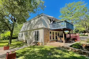 604 Flag Creek Dr, Llano, TX 78643 - Photo 2