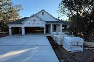 117 Mountain Dr, Horseshoe Bay, TX 78657 - Photo 1