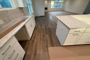 117 Mountain Dr, Horseshoe Bay, TX 78657 - Photo 6