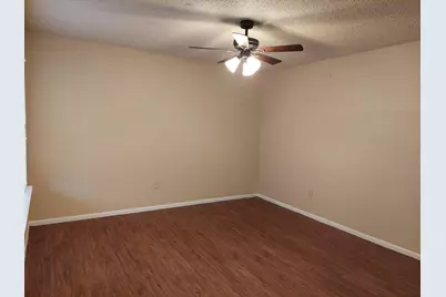 1107 Broadway, Marble Falls, TX 78654 - Photo 2