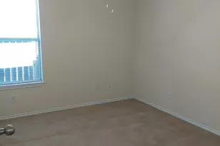 708 B Claremont, Marble Falls, TX 78654 - Photo 4