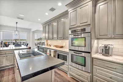 407 Island Drive, Horseshoe Bay, TX 78657 - Photo 10