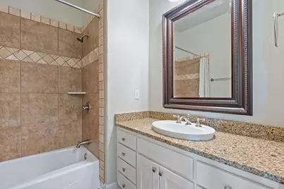 129 Hi Valley Unit B, Horseshoe Bay, TX 78657 - Photo 24