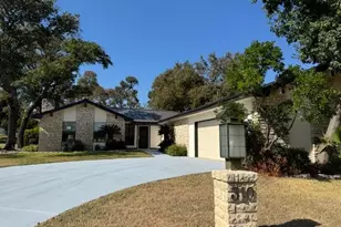 310 N Big Spur, Horseshoe Bay, TX 78657 - Photo 2